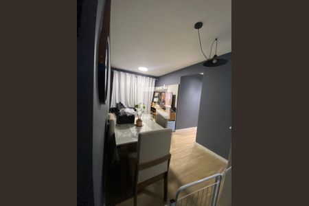 Sala de apartamento para alugar com 2 quartos, 41m² em Vila Zat, São Paulo