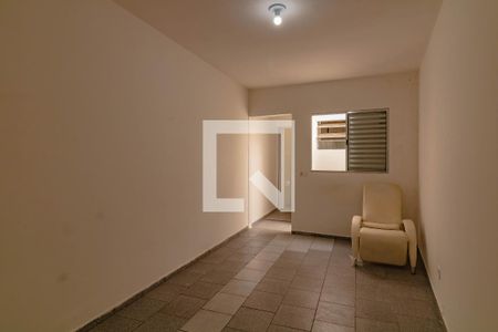 Sala/Quarto de casa para alugar com 1 quarto, 26m² em Vila Guarani (z Sul), São Paulo