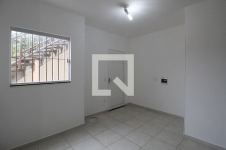Sala de kitnet/studio para alugar com 1 quarto, 58m² em Jardim Vera Cruz, Sorocaba