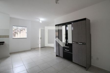 Quarto de kitnet/studio para alugar com 1 quarto, 58m² em Jardim Vera Cruz, Sorocaba