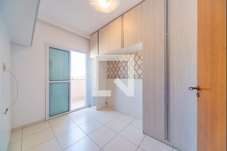 Quarto 1 de apartamento para alugar com 2 quartos, 55m² em Jardim Santo André, Santo André