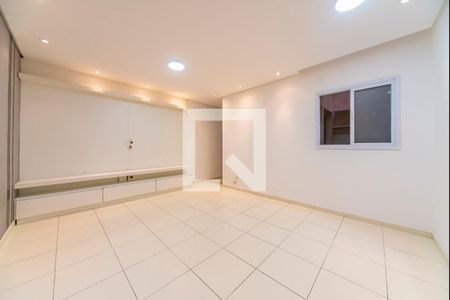 Sala de apartamento para alugar com 2 quartos, 55m² em Jardim Santo André, Santo André