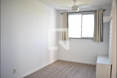 Sala de apartamento para alugar com 2 quartos, 47m² em Campo Grande, Rio de Janeiro