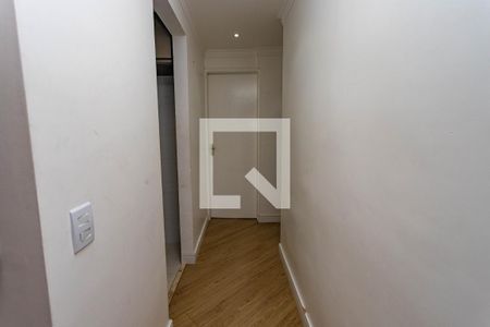 Coredor  de apartamento para alugar com 3 quartos, 75m² em Jardim Melo, Diadema