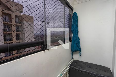 Varanda da sala  de apartamento para alugar com 3 quartos, 75m² em Jardim Melo, Diadema