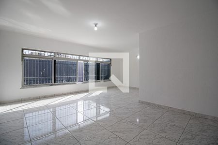 Sala de casa à venda com 6 quartos, 400m² em Vila Moraes, São Paulo