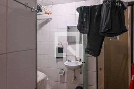Banheiro de apartamento para alugar com 2 quartos, 23m² em Liberdade, São Paulo