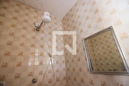 Casa de condomínio para alugar com 150m², 3 quartos e 4 vagas Casa de condomínio para alugar com 150m², 3 quartos e 4 vagasEdícula - banheiro - detalhes