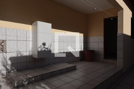 Casa de condomínio para alugar com 150m², 3 quartos e 4 vagas Casa de condomínio para alugar com 150m², 3 quartos e 4 vagasÁrea de serviço