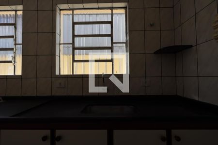 Casa de condomínio para alugar com 150m², 3 quartos e 4 vagas Casa de condomínio para alugar com 150m², 3 quartos e 4 vagasCozinha - detalhes