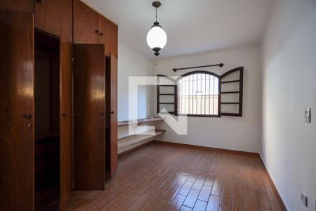 Casa de condomínio para alugar com 150m², 3 quartos e 4 vagas Casa de condomínio para alugar com 150m², 3 quartos e 4 vagasSuíte