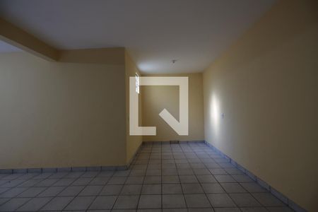 Casa de condomínio para alugar com 150m², 3 quartos e 4 vagas Casa de condomínio para alugar com 150m², 3 quartos e 4 vagasGaragem