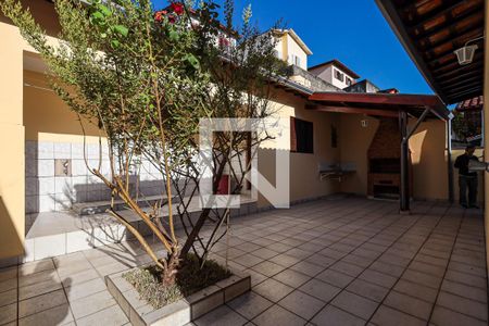 Casa de condomínio para alugar com 150m², 3 quartos e 4 vagas Casa de condomínio para alugar com 150m², 3 quartos e 4 vagasÁrea gourmet / quintal