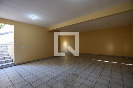 Casa de condomínio para alugar com 150m², 3 quartos e 4 vagas Casa de condomínio para alugar com 150m², 3 quartos e 4 vagasGaragem