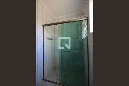 Casa de condomínio para alugar com 150m², 3 quartos e 4 vagas Casa de condomínio para alugar com 150m², 3 quartos e 4 vagasSuíte - banheiro - detalhes