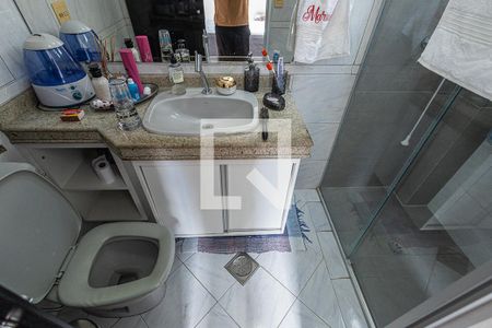 Banheiro da suite de apartamento à venda com 4 quartos, 220m² em Itapoã, Belo Horizonte
