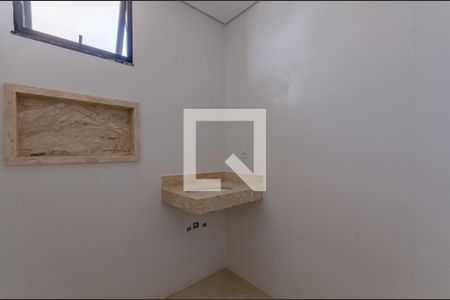 Casa de condomínio à venda com 120m², 4 quartos e 2 vagas Casa de condomínio à venda com 120m², 4 quartos e 2 vagasBanheiro Social