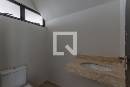 Casa de condomínio à venda com 120m², 4 quartos e 2 vagas Casa de condomínio à venda com 120m², 4 quartos e 2 vagasLavabo