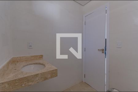 Casa de condomínio à venda com 120m², 4 quartos e 2 vagas Casa de condomínio à venda com 120m², 4 quartos e 2 vagasBanheiro Social