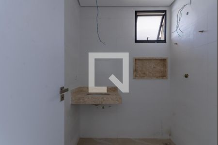 Casa de condomínio à venda com 120m², 4 quartos e 2 vagas Casa de condomínio à venda com 120m², 4 quartos e 2 vagasBanheiro Suíte