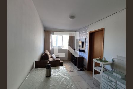 Sala/Cozinha de apartamento para alugar com 1 quarto, 35m² em Samambaia Norte (samambaia), Brasília