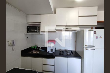 Cozinha  de apartamento para alugar com 1 quarto, 35m² em Samambaia Norte (samambaia), Brasília