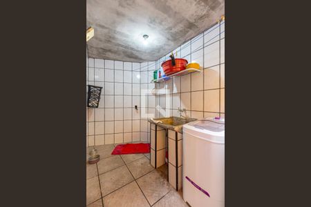 Casa à venda com 240m², 4 quartos e 2 vagas Casa à venda com 240m², 4 quartos e 2 vagasÁrea de Serviço