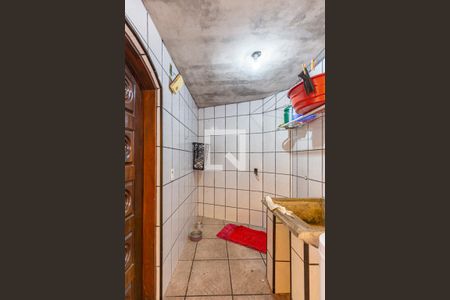 Casa à venda com 240m², 4 quartos e 2 vagas Casa à venda com 240m², 4 quartos e 2 vagasÁrea de Serviço