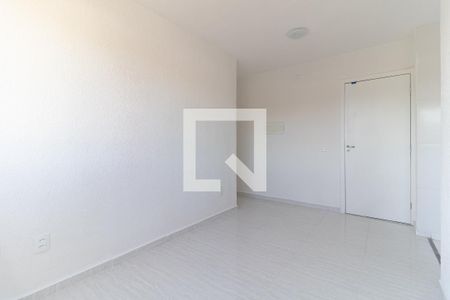 Sala de apartamento para alugar com 2 quartos, 41m² em Vila Cristalia, São Paulo