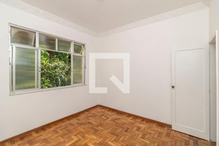 Quarto 1 de apartamento para alugar com 2 quartos, 60m² em Jardim Guanabara, Rio de Janeiro