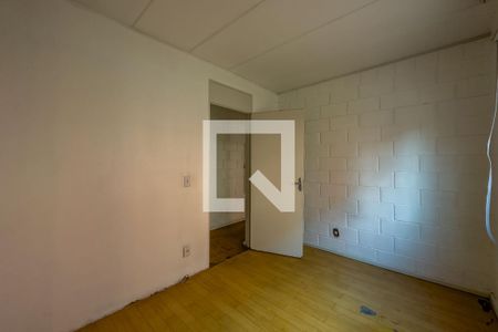 Quarto 1 de apartamento para alugar com 3 quartos, 77m² em Jardim Vila Nova, Porto Alegre