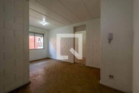 Sala de apartamento para alugar com 3 quartos, 77m² em Jardim Vila Nova, Porto Alegre