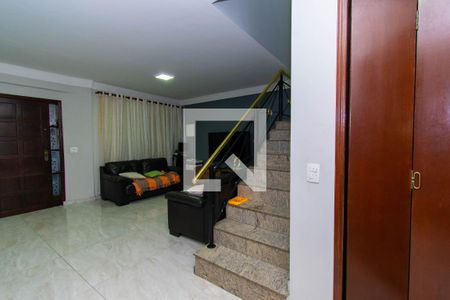 Sala de casa para alugar com 3 quartos, 315m² em Jardim Record, São Paulo