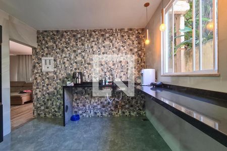 Cozinha de casa à venda com 5 quartos, 300m² em Pilares, Rio de Janeiro