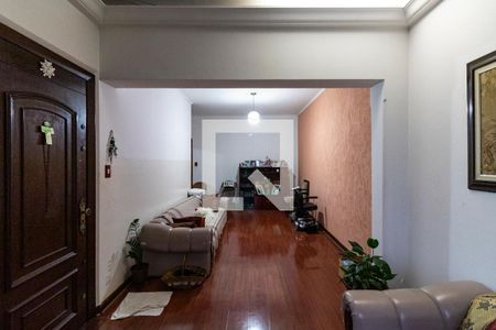 Sala de casa à venda com 4 quartos, 519m² em Cambuci, São Paulo