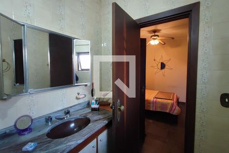 Banheiro Suíte de casa à venda com 4 quartos, 254m² em Jardim Proença I, Campinas