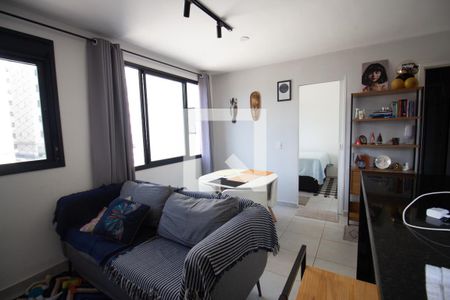 Apartamento à venda com 34m², 1 quarto e sem vagaSala