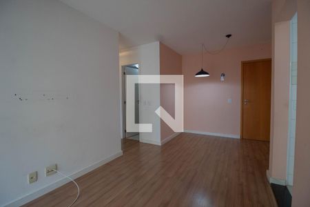 Sala  de apartamento para alugar com 2 quartos, 56m² em Taquara, Rio de Janeiro