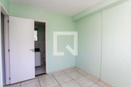 Quarto 1 de apartamento para alugar com 2 quartos, 51m² em Humaitá, Porto Alegre