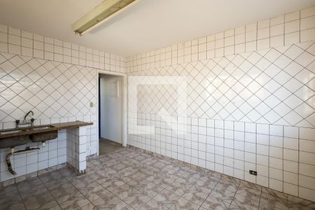 Casa para alugar com 250m², 3 quartos e 3 vagas Casa para alugar com 250m², 3 quartos e 3 vagasCozinha 2