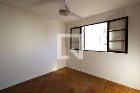 Casa para alugar com 250m², 3 quartos e 3 vagas Casa para alugar com 250m², 3 quartos e 3 vagasSuíte