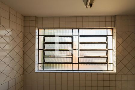 Casa para alugar com 250m², 3 quartos e 3 vagas Casa para alugar com 250m², 3 quartos e 3 vagasCozinha 2