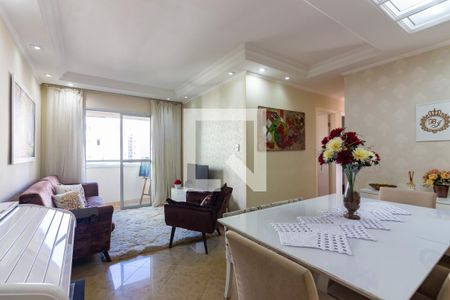 Sala  de apartamento à venda com 3 quartos, 65m² em Continental, Osasco