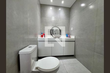 Suite - Banheiro de casa de condomínio para alugar com 2 quartos, 139m² em Vargem Grande, Rio de Janeiro