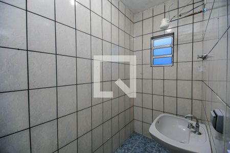 Banheiro de casa à venda com 1 quarto, 60m² em Jardim Tietê, São Paulo