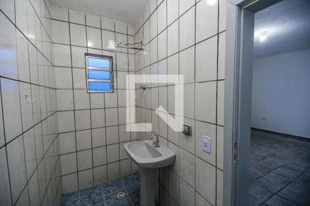 Banheiro de casa à venda com 1 quarto, 60m² em Jardim Tietê, São Paulo