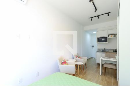 Sala e Quarto de kitnet/studio para alugar com 1 quarto, 25m² em Granja Viana, Cotia