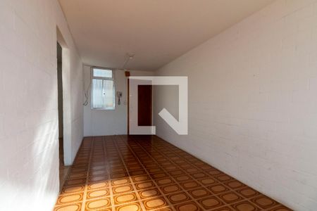 Sala de apartamento para alugar com 2 quartos, 56m² em Itaquera, São Paulo