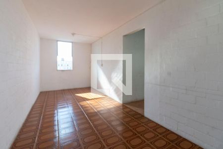 Sala de apartamento para alugar com 2 quartos, 56m² em Itaquera, São Paulo