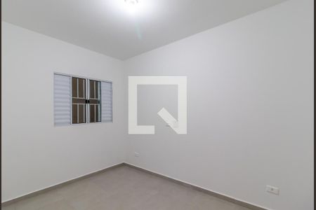 Quarto 1 de apartamento para alugar com 1 quarto, 40m² em Vila Mariza Mazzei, São Paulo